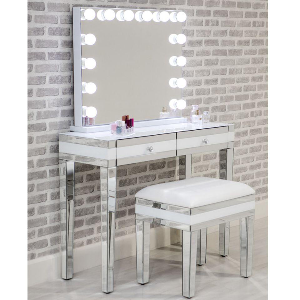 Hollywood Mirror Landscape 650mm