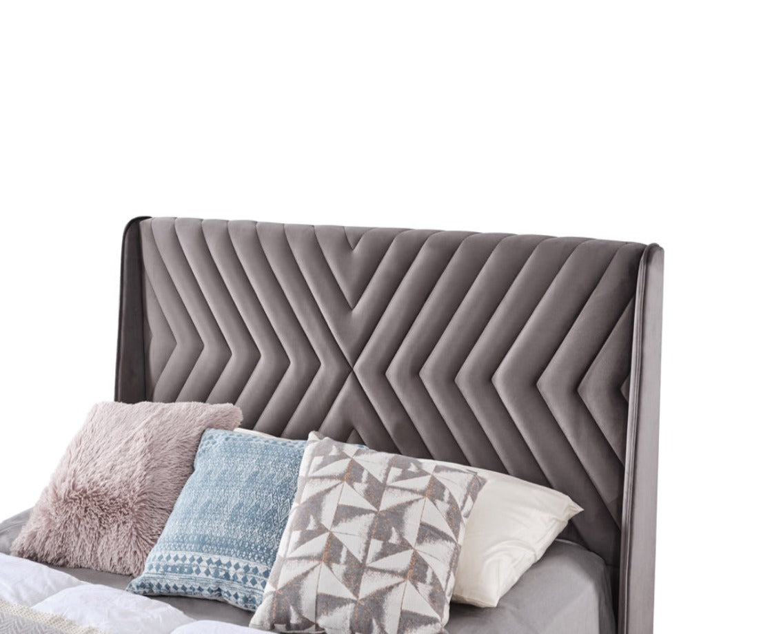 5ft Kingsize Ottoman Bed