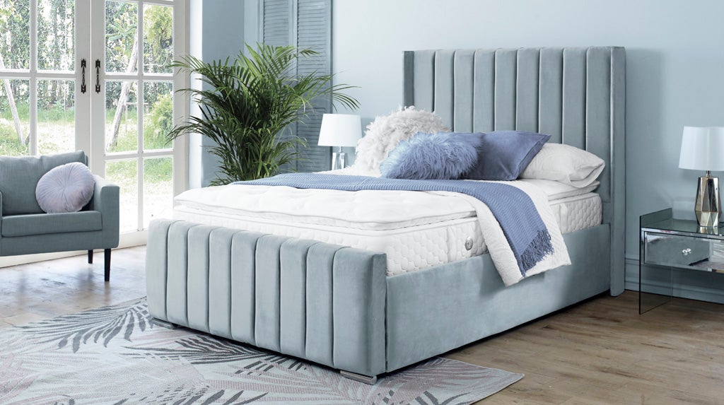 Topaz 4ft 6 Ottoman Bed Frame