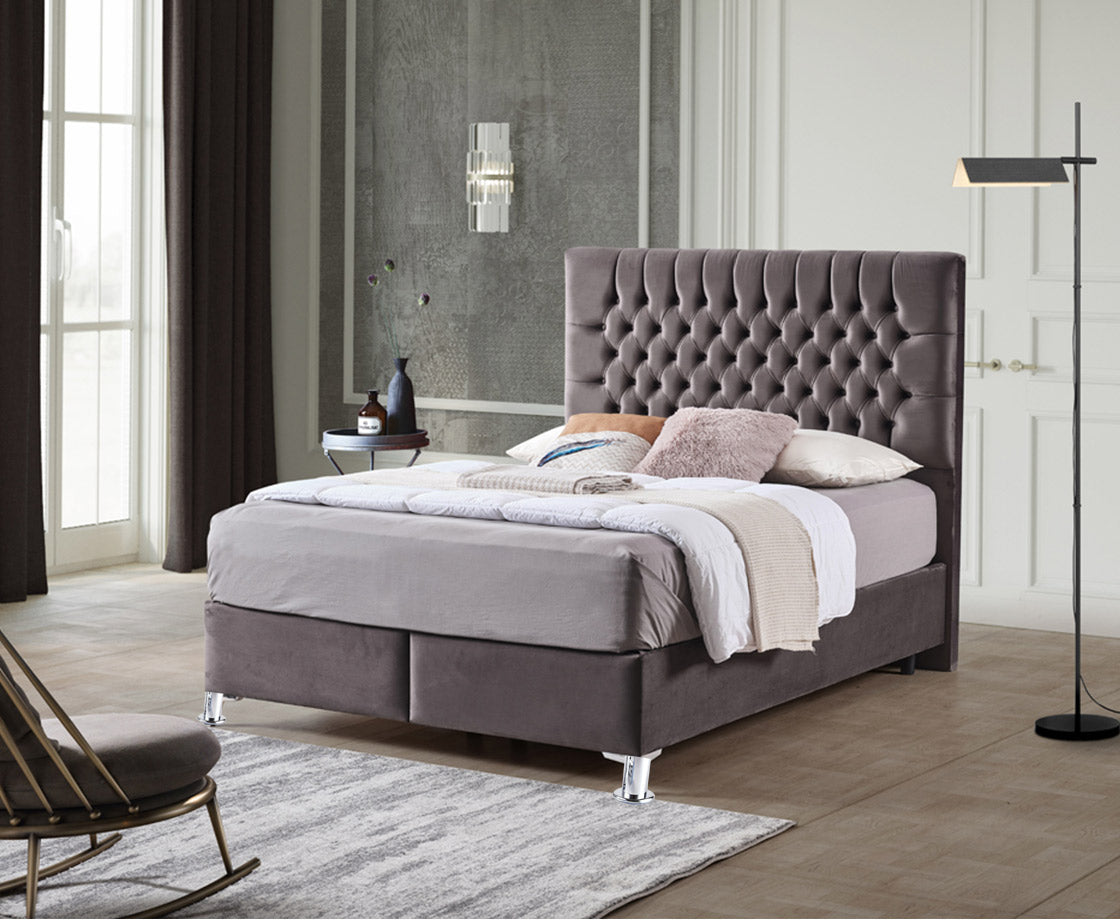 4ft6 Double Ottoman Bed