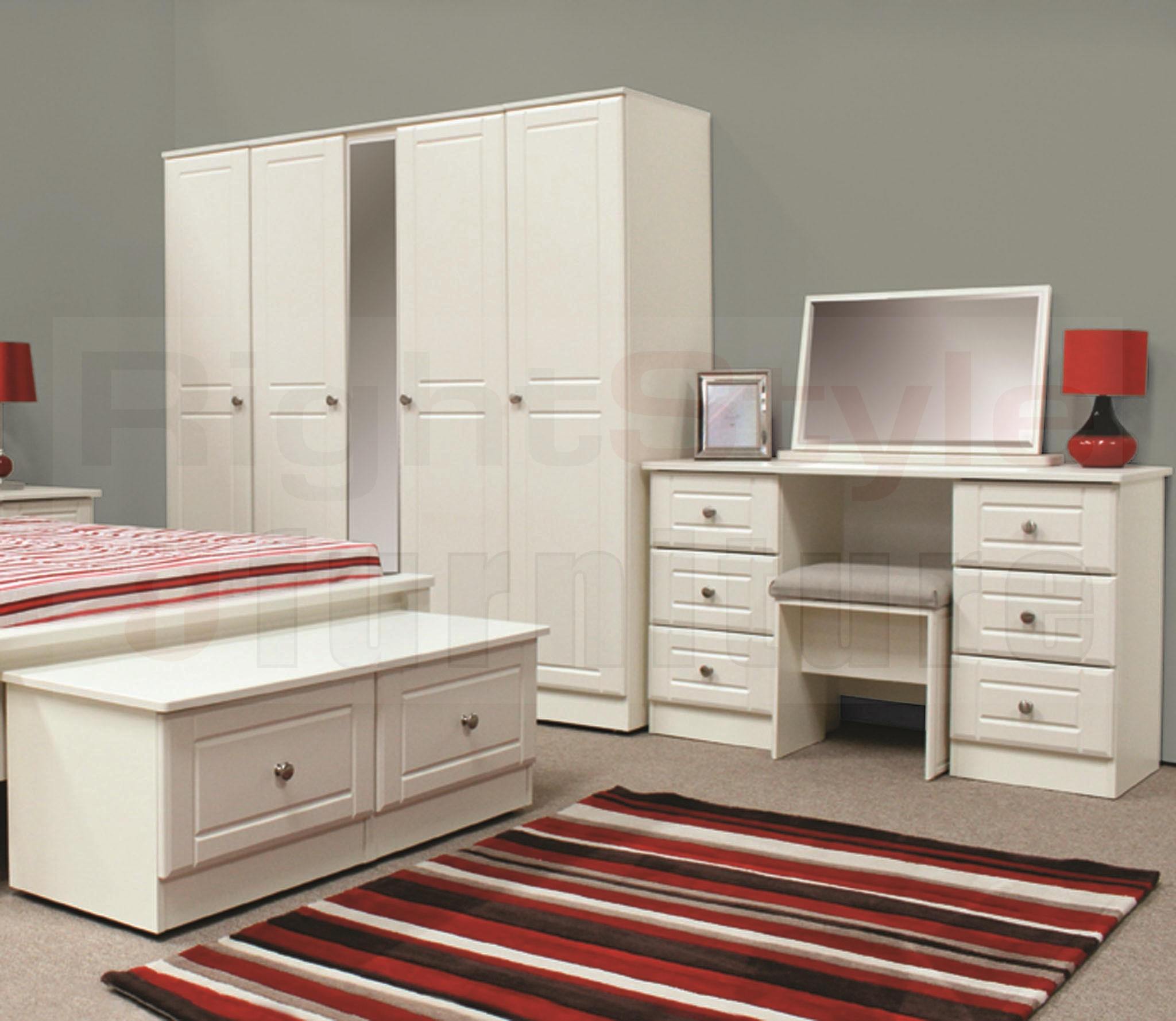 Boyne 1 Door Robe with Shelves and Mirror