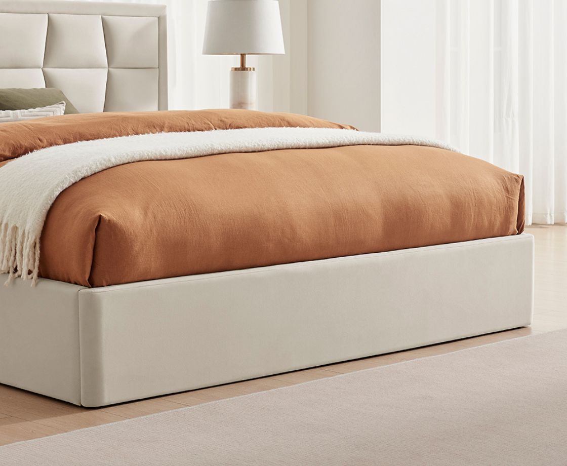 Carmen 4ft6 Double Ottoman Bed - Natural