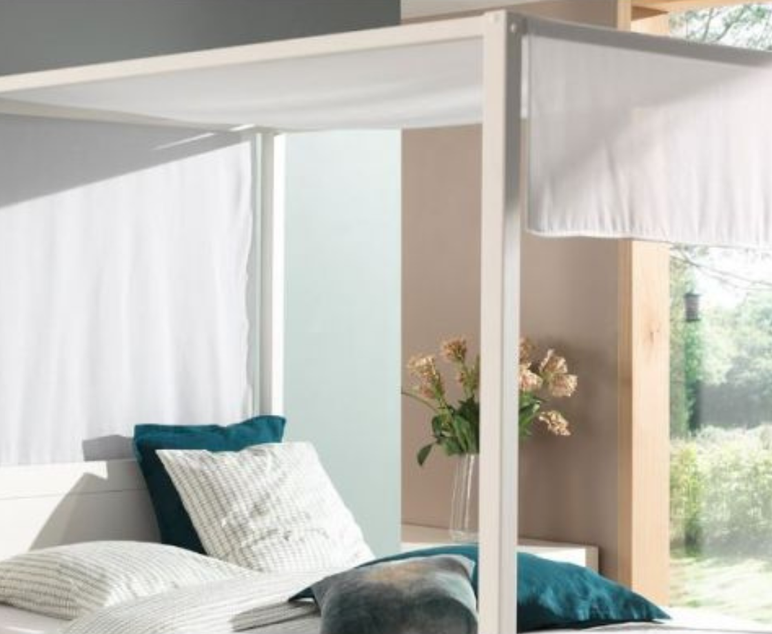 Funkie Canopy 140cm Bed  - White