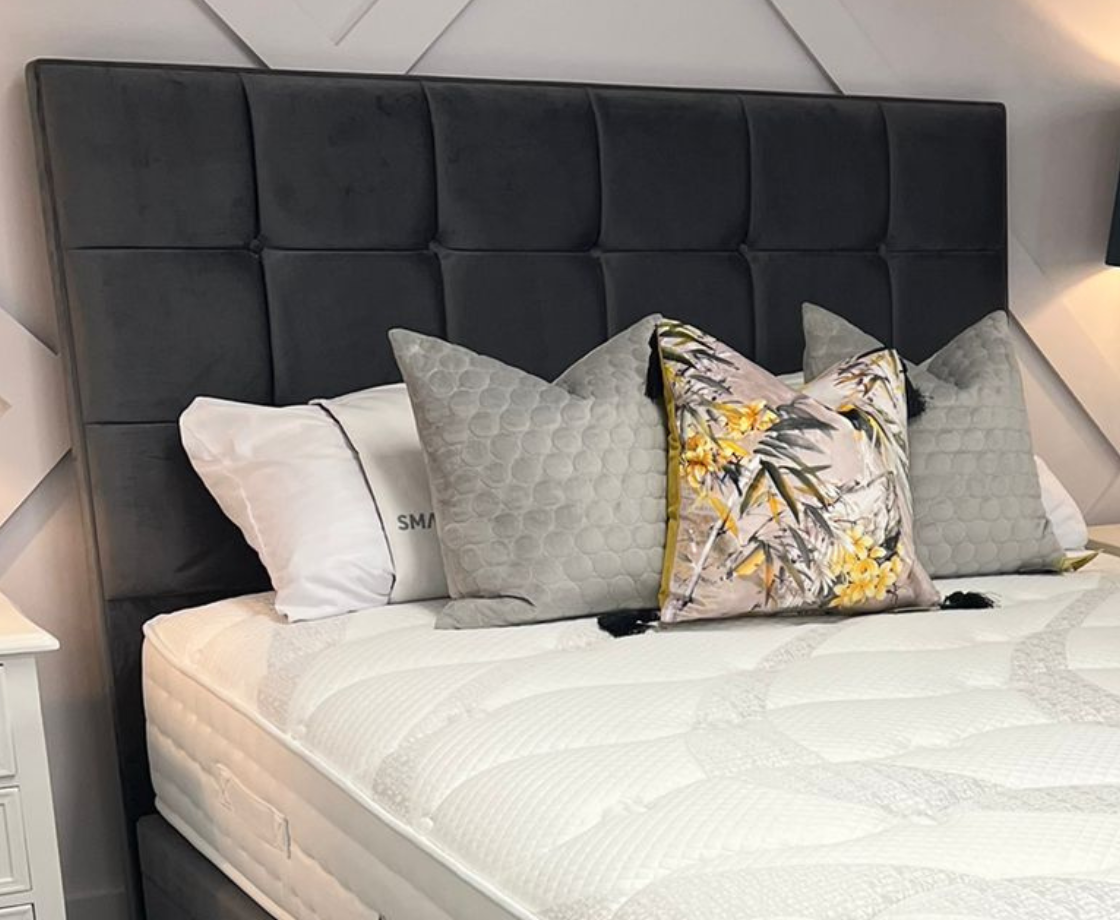 Pluto 4ft6 Headboard