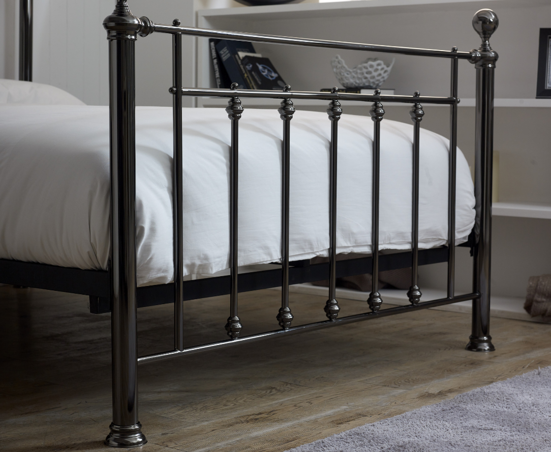 Leo Metal 5ft Kingsize Bed Frame