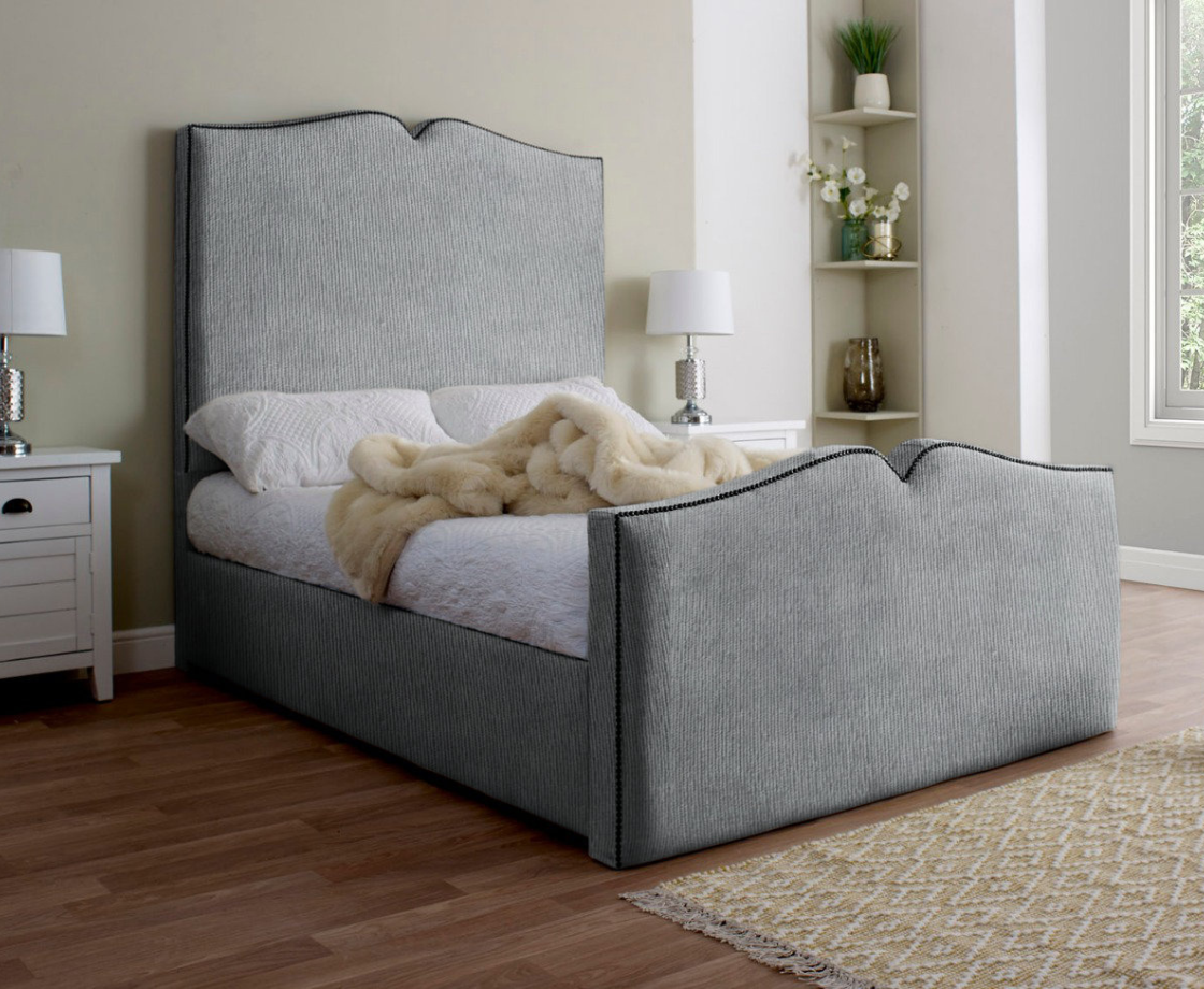 Love Heart 4ft6 Double Bed Frame - Velvet Cream
