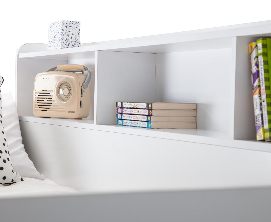 Titan Triple Sleeper - White