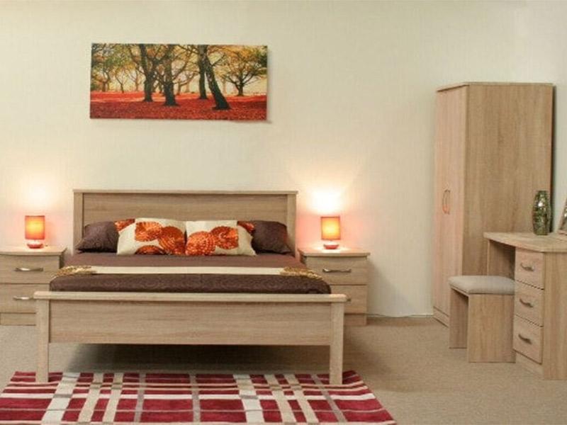 Lungo Mid Oak 4 Drawer Chest