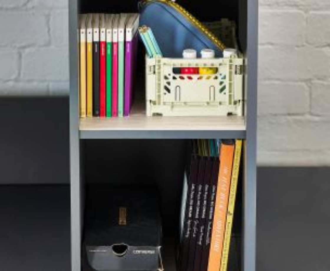 Henry Highsleeper - Woodgrain & Anthracite