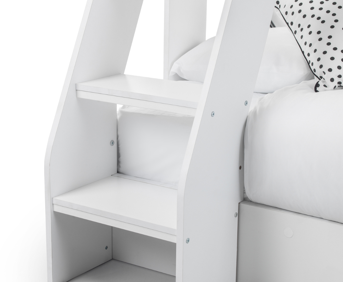 Titan Triple Sleeper - White