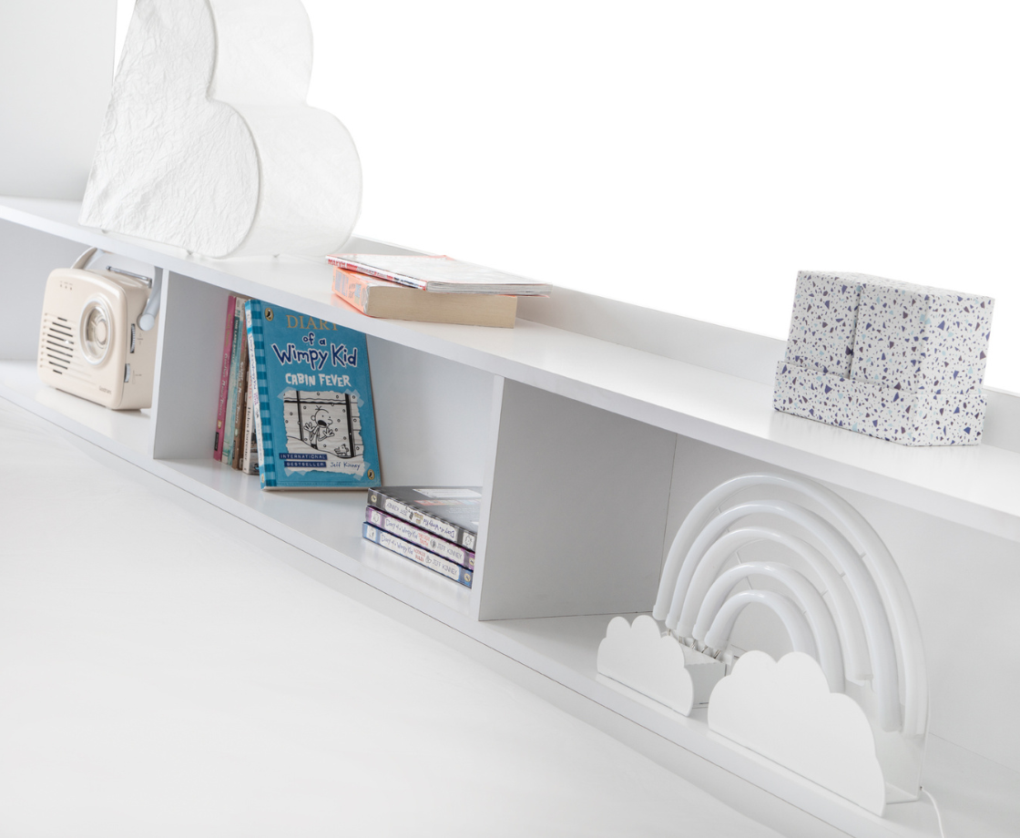 Titan Triple Sleeper - White